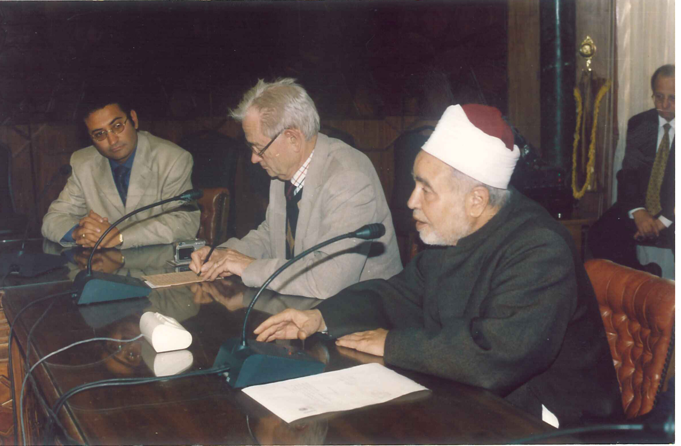 Sameh Egyptson in dialouge with The great imam of al-Azhar Tantawy